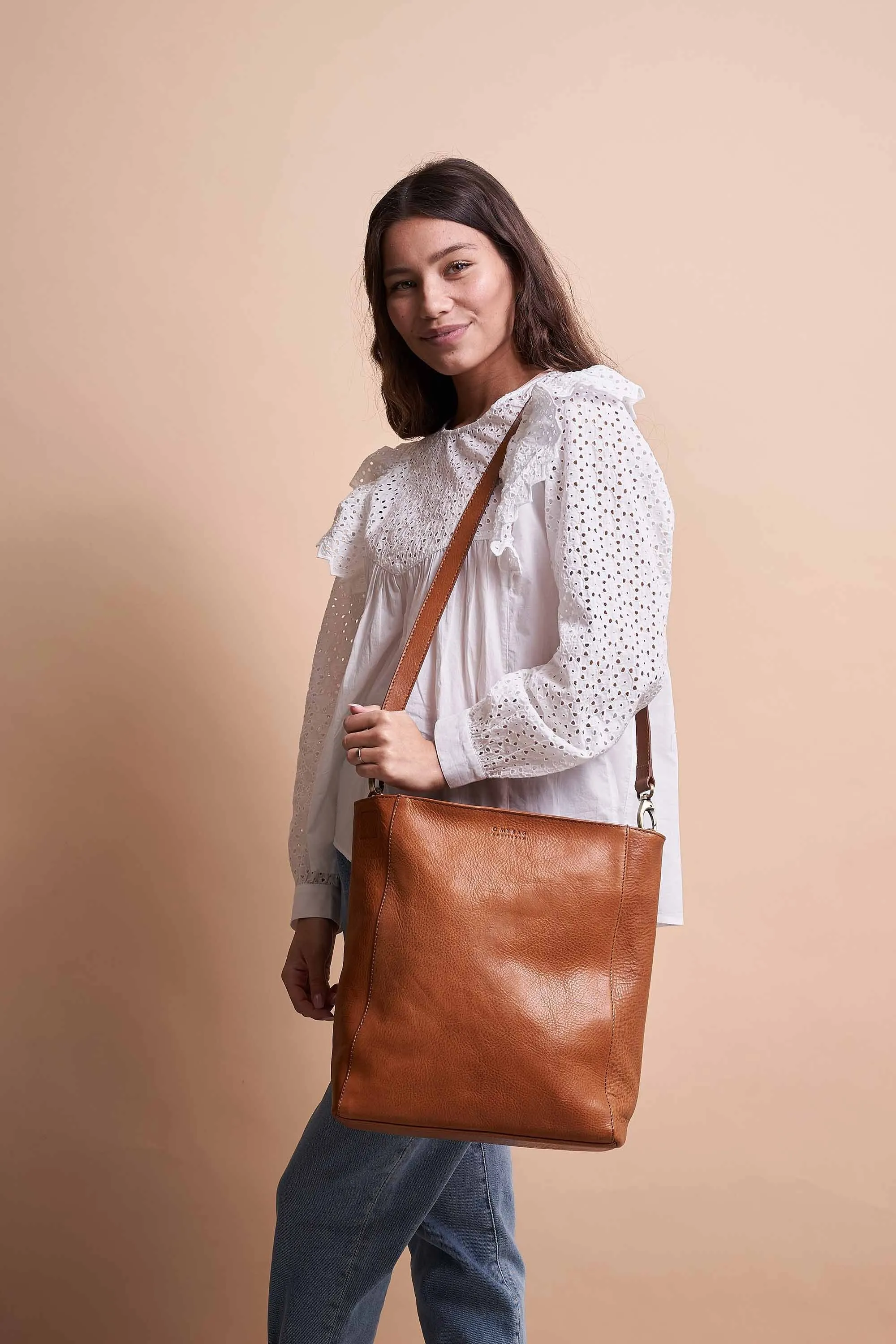 sofia shopper cognac stromboli leather