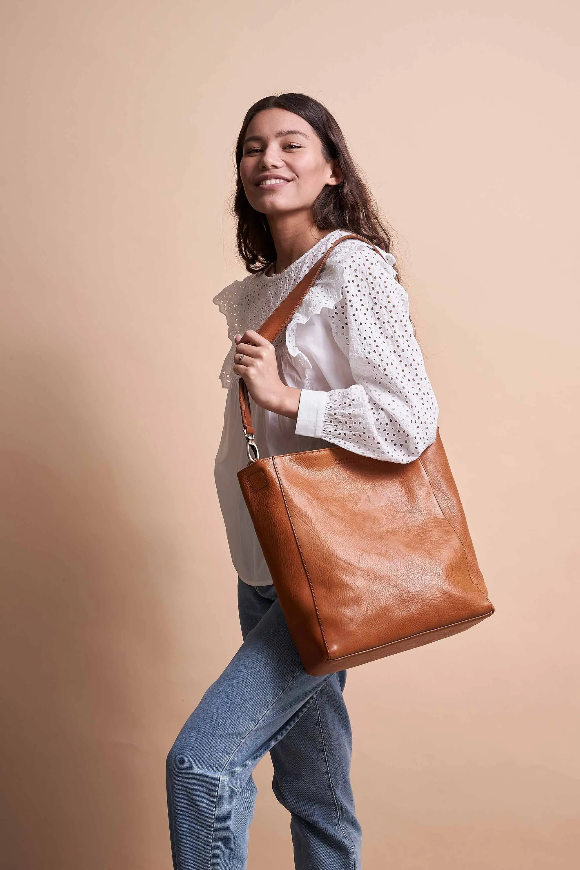 sofia shopper cognac stromboli leather